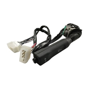 Repuestos de Alta Calidad para Camiones, Accesorios de Interruptores Automotrices 6205400045, Interruptor Combinado para Camión MB - Product Image 1