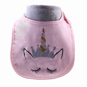 Impresión de dibujos animados Baberos de bebé Algodón Doble capa Impermeable Forma cuadrada Impresión personalizada Baberos de bebé Súper suaves - Product Image 2