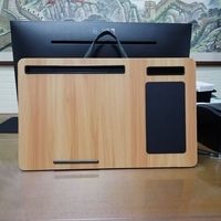 Mesa Portátil de Bambú Personalizable al por Mayor, Plegable con Cojines para las Rodillas, Ajustable Manualmente, para Uso en Casa