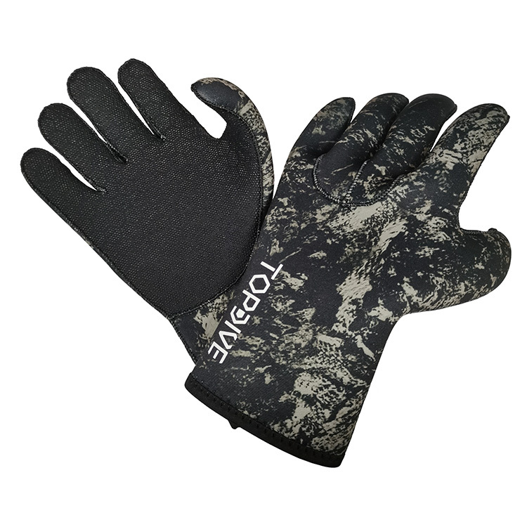 Premium Camouflage Waterproof Swimming Wetsuit Gloves