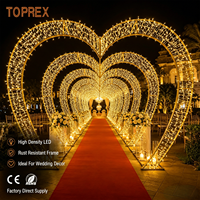 Arche géante en forme de cœur LED de 10 pieds, motif imperméable et résistant aux intempéries pour mariage, fête, parc, allée, pelouse, décoration de paysage de vacances