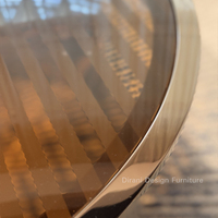 Muebles de Salón Hechos a Mano de Diseño Italiano de Lujo, con Vidrio Ahumado Templado, Acero 304, Espejo de Bronce, Forma de Tambor y Media Luna Doble Entrelazada