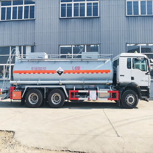 Precio preferencial directo de fábrica pequeño 10,5 cuadrado Dongfeng Tianjin tanque de ácido de tres ejes transmisión Manual 8x4 para productos químicos - Product Image 4