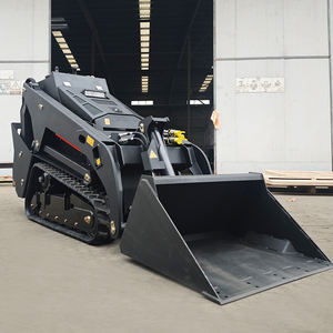 Pompa Hidrolik <span class=keywords><strong>Mini</strong></span> Skid Steer <span class=keywords><strong>Loader</strong></span> Kubota Diesel V1000 Berkualitas Tinggi dari Cina, 25HP EPA, Dilengkapi Bucket Grapple dan <span class=keywords><strong>Remote</strong></span> Control - Product Image 5
