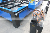 Machine de découpe plasma cnc, tuyaux de haute précision 1530mm avec routeur rotatif pour tubes et feuille métallique