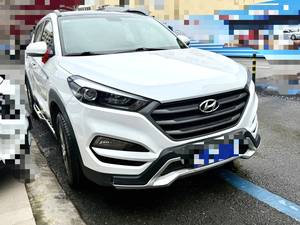 <span class=keywords><strong>Hyundai</strong></span> <span class=keywords><strong>Tucson</strong></span> 2015 1.6T GLS 2WD Automático Edición Inteligente SUV Usado en Venta, con Techo Solar Panorámico, Lujoso, Inteligente y Eficiente en Combustible - Product Image 3
