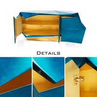 Buffets de rangement durables pour cuisine, salle à manger et salon, avec pieds sculptés à la main et finition intérieure en feuille d'or bleu translucide, style diamant