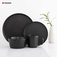 Service de Petit-Déjeuner Nordique 16 Pièces, Noir Mat, Assiettes de Service Luxe pour Restaurant, Vaisselle en Grès Céramique, avec Tasse
