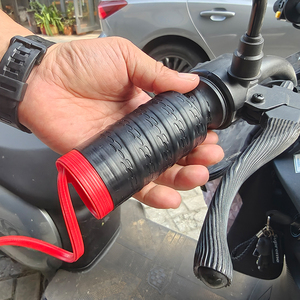 Tay nắm tay lái xe tay ga chống trượt bằng cao su mềm sửa đổi Xe tay ga xe máy thông dụng chống rơi - Product Image 1