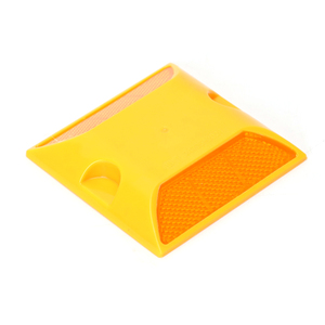 Réflecteurs routiers en plastique jaunes doubles, marqueurs de chaussée pour allées, éclairage commercial pour rues et zones - Product Image 1