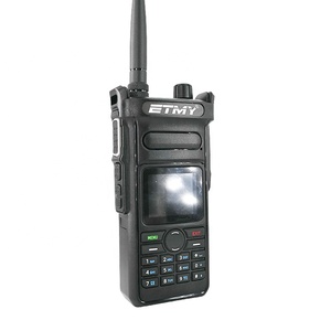 Radio portátil de dos vías con pantalla, ETMY ET-D58 DMR IP67, resistente al agua, VHF UHF, doble banda, 10W, con encriptación. - Product Image 3