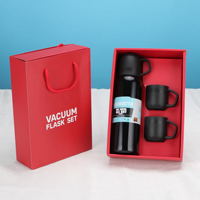 Penjualan terlaris 500ml botol termos vakum Set portabel cangkir vakum baja tahan karat botol termos, satu cangkir dua tutup kotak hadiah