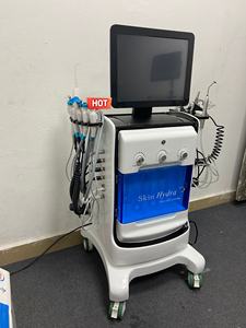 Schönheits salon Verwenden Sie 14 in 1 Hydra Hautpflege Gesichts maschine Hydro Oxygen Jet Peel Beauty Equipment - Product Image 4
