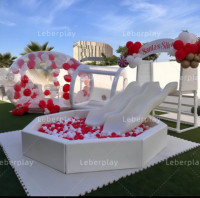Oferta Especial: Equipo de Juego Suave Comercial Grande y Cuadrado para Interiores, Piscina de Pelotas Blanca y Brincolín para Fiestas Infantiles
