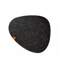 Sets de table ronds en feutre découpés au laser noirs et gris Tapis et coussinets résistants à la chaleur