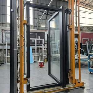 <span class=keywords><strong>Porte</strong></span> pivotante électrique en aluminium sur mesure avec design de grille en verre, entrée intelligente à capteur robuste pour entrée de maison contemporaine - Product Image 6