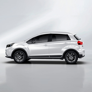 Geely Auto Livan X3 Pro 1,5l CVT SUV kecil FWD Gaspetrol otomatis dengan kamera belakang ukuran ban R16 kursi kemudi kiri