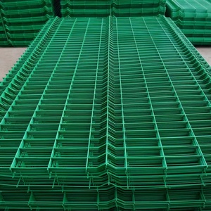 Clôture en acier galvanisé à pliage <span class=keywords><strong>3D</strong></span>, poteau en acier galvanisé, clôture en béton, clôture en PVC, lamele européenne verte, ensemble d'eau, hauteur de pliage <span class=keywords><strong>3D</strong></span> - Product Image 5