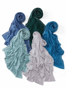 <span class=keywords><strong>Hijab</strong></span> Islamico Elegante e Raffinato, Sciarpa Morbida e Traspirante per Donne, Premium Jersey con Diamanti - Product Image 5