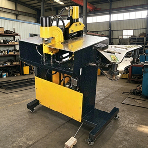 Máquina Portátil Multifuncional <span class=keywords><strong>para</strong></span> Procesamiento <span class=keywords><strong>de</strong></span> Barras Colectoras: Herramientas <span class=keywords><strong>de</strong></span> Punzonado, Corte y Doblado <span class=keywords><strong>de</strong></span> Cobre <span class=keywords><strong>para</strong></span> Trabajos Eléctricos - Product Image 6