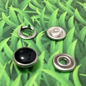 Pearl prong snap button with 4 parts