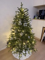Fabricant chinois d'arbre de Noël Vente en gros moderne pré éclairé floqué le grand arbre de Noël artificiel blanc neige