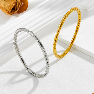 Declaración impermeable de acero inoxidable 18K chapado en oro textura muñeca mujeres <span class=keywords><strong>accesorios</strong></span> joyería de moda pulseras brazaletes - Product Image 1
