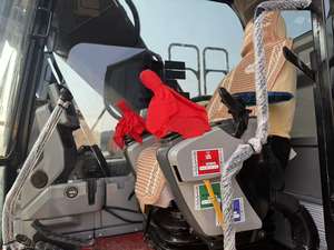 รถขุดตีนตะขาบมือสอง Caterpillar 20 ตัน สำหรับงานดินนุ่มและงานขุดดินในนาข้าว พร้อมเครื่องยนต์และเกียร์ - Product Image 4