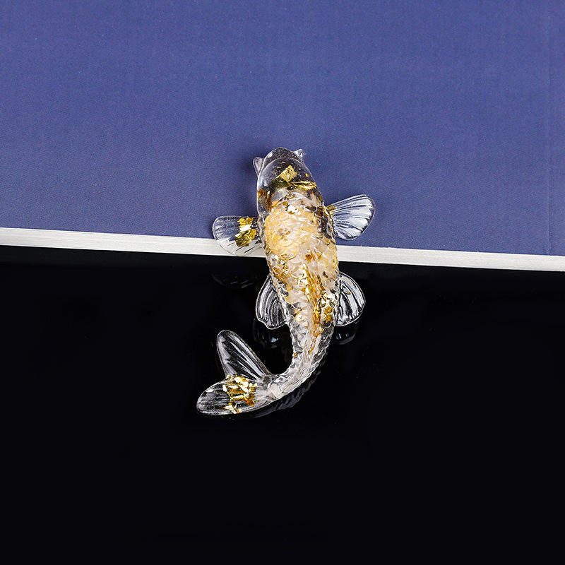 คริสตัลสีชมพู