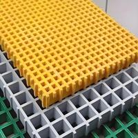 Grilles en acier galvanisé à chaud antidérapantes pour extérieur, marches d'escalier en acier soudé