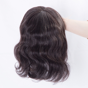Perruque en cheveux humains Salt and Pepper, dentelle HD, ondulations naturelles, 10 pouces, dos en maille élastique respirante pour cuir chevelu sensible et couverture des cheveux gris - Product Image 5