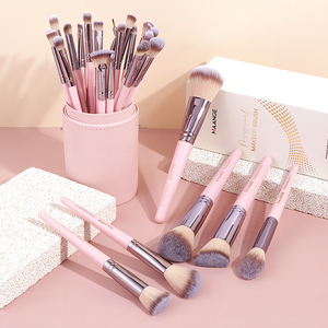 MAANGE Nueva Llegada, 30 Piezas, Brochas de Maquillaje Rosas, Juego de Brochas Cosméticas de Lujo Profesionales al por Mayor, Juego de Brochas de Maquillaje Profesional - Product Image 6