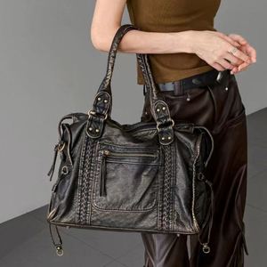 Sac à main pour femme en PU souple noir de grande capacité, couleur unie, design tressé vintage, sac de voyage décontracté, sac à bandoulière, fermeture à glissière - Product Image 4