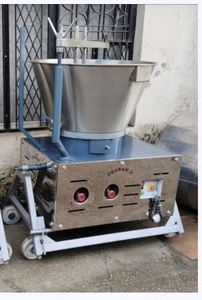 Olla de Procesamiento de Leche Pranam Ji con Motor 240V 1KW, Capacidad 240L/H, Fácil Operación, 1 Año de Garantía, Hecho en Uttar Pradesh, India - Product Image 2