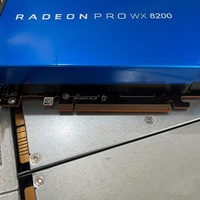 Carte graphique PRO WX8200 8 Go HBM 2048 bits 1506 MHz 14 nm 230 W double emplacement MXM avec ventilateur DirectX 12 d'occasion
