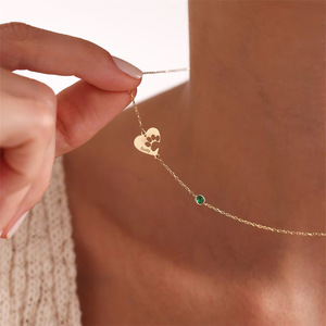 Dropshipping personalizado grabado de acero inoxidable doble corazón collar conjunto 18K chapado en oro joyería regalo para la madre - Product Image 4