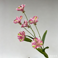 Bunga Lily Lavender Sutra Buatan 6 Tangkai, Buket Kecil Bergaya Segar, Bunga Palsu Berbentuk Tulang, Latar Belakang Pesta Pernikahan, Dapat Disesuaikan