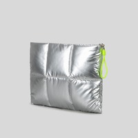 Funda Impermeable para Portátil Plateada Metálica, Funda Acolchada Antigolpes para Portátil, Bolsa de Hombro Acolchada para Computadora, Venta al por Mayor