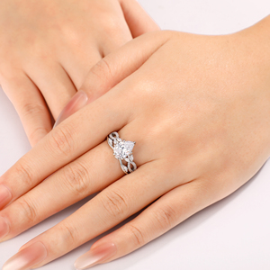 Custom Supplier S925 <b>Silver</b> Fine Jewelry Stackable <b>Rings</b> Set Pear Cut Diamond Prong Setting Cubic Zirconia Engagement <b>Ring</b> Party - Product Image 4