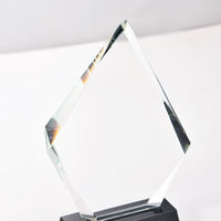Meilleure plaque en cristal transparent de Chine, base noire à angle acuté, respirante, personnalisable, portable, gravée, polie, trophée, récompense