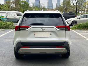 Carros de herramientas usados Coches baratos R AV4 2023 - Product Image 5