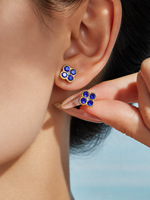 Nouvel ensemble de bijoux pour femme en acier inoxydable plaqué or 18 carats, collier et boucles d'oreilles fleur couleur or, style luxe léger, inspiré de la mode européenne et américaine