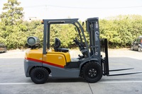 Chariot élévateur à double alimentation 3,5 tonnes GPL/essence avec pneus pleins pour le recyclage des déchets