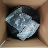 Grillage anti-oiseaux pour panneaux solaires 8 pouces x 100 pieds en acier inoxydable noir avec revêtement PVC, service de découpe de fil soudé