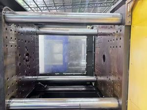 Borhce Original Used 120T Hydraulic Plastic Injection Moulding Machine Horizontal PLC Motor Screw Gearbox Cost-effective - Product Image 4