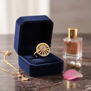 Bague de mode plaquée or Jewelemarket avec pierre autrichienne rose et blanche, style élégant et luxueux - Product Image 3