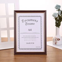 Vente en gros personnalisée 6 pouces 7 pouces 8 pouces A4 décoration de la maison cadre photo certificat cadre en plastique