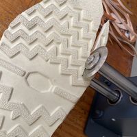 Machine de réparation pour la fabrication de chaussures avec lames de découpe pour semelles en plastique, EVA, cuir, caoutchouc – Machine manuelle de découpe de semelles