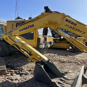 Excavadora Usada KOMATSU PC40MR de 4 Toneladas con Giro de Cola Mínimo, Mini PC40-7 Japonesa de Segunda Mano para Trabajos en Espacios Confinados Urbanos - Product Image 3