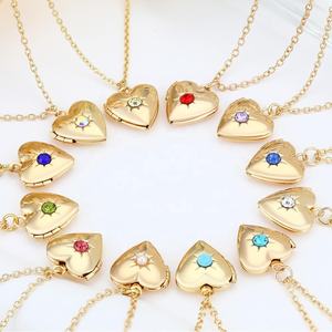 FY Mode <span class=keywords><strong>BFF</strong></span> Mère Filles Cadeau D'anniversaire Bijoux Colliers Personnalisé Photo Image Médaillon Pierre De Naissance Pendentif Collier - Product Image 1